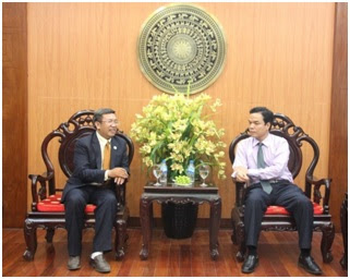 HỘI TRƯỞNG GIÁO HỘI BÁP-TÍT VIỆT NAM THĂM CHÍNH QUYỀN TỈNH